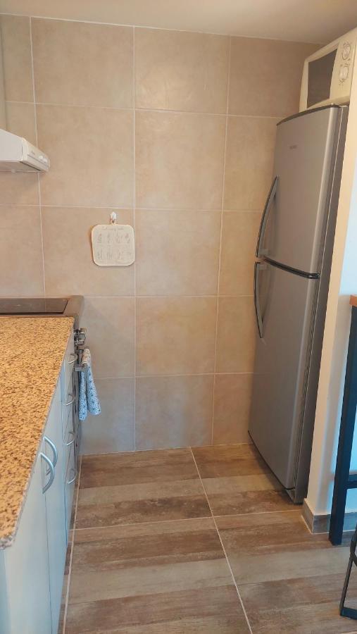 Depto Albarracin Centro Apartment